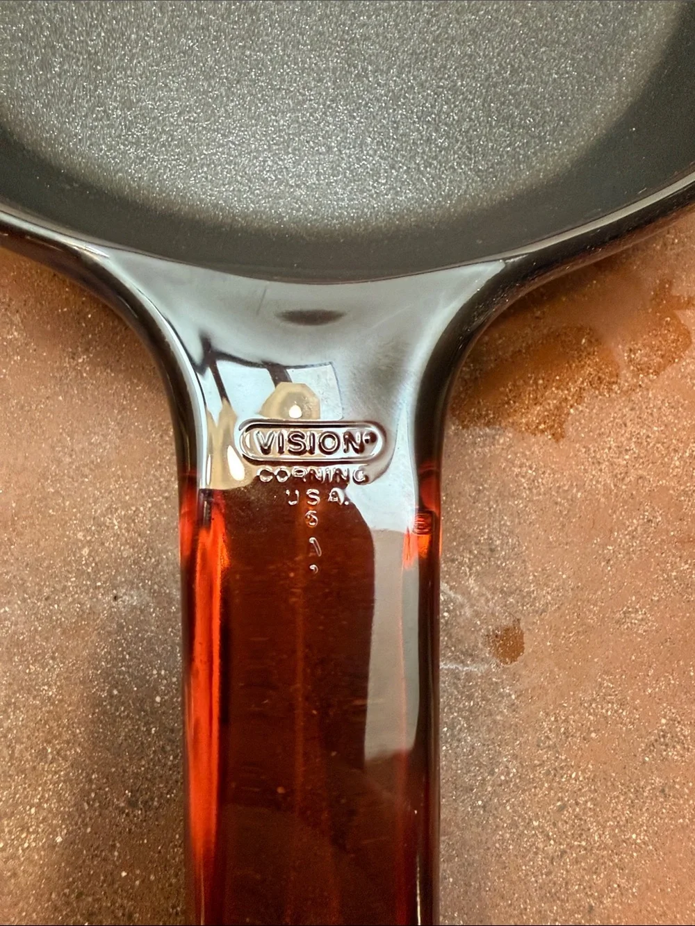2 Vision Corning Ware 6A Amber Glass Teflon Coated 7” Skillet w/one lid